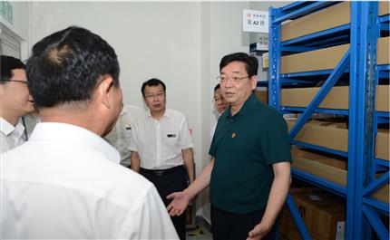河南航投黨委書記、董事長張明超 深入中原龍浩開展“不忘初心、牢記使命”主題教育調(diào)研