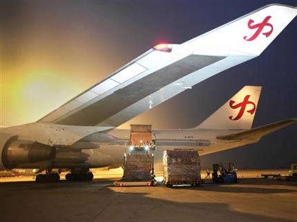 61.1萬(wàn)噸！鄭州機(jī)場(chǎng)貨運(yùn)量已超去年 “雙貨航”支撐鄭州樞紐貨運(yùn)再突破